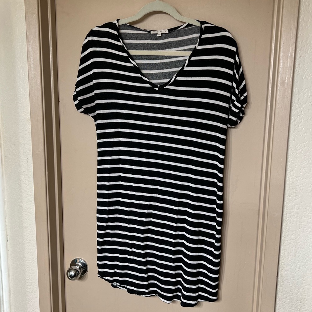 T-shirt dress, black and white stripes